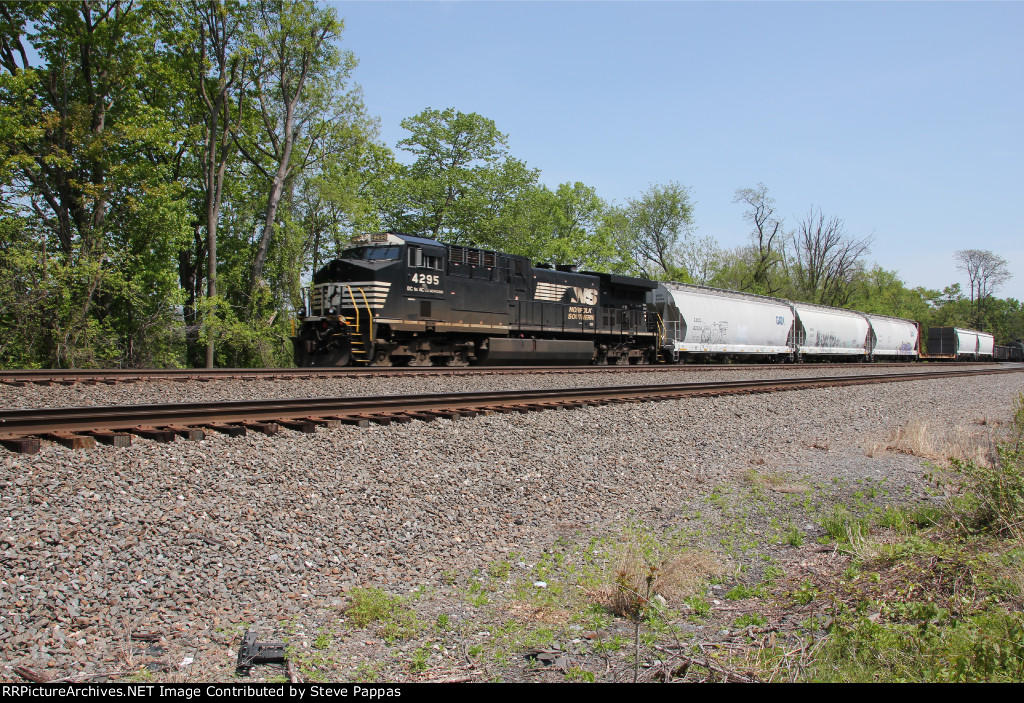 NS 4295 as a rear DPU on train 38G